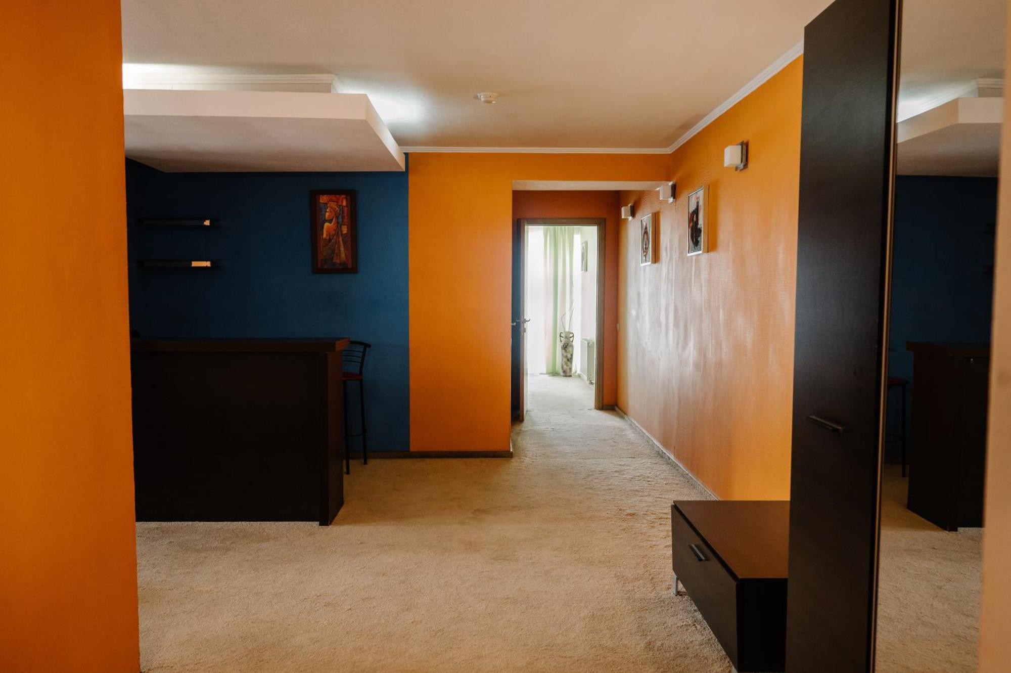 7 Days Hotel Kamyanets-Podilskyi Eksteriør bilde